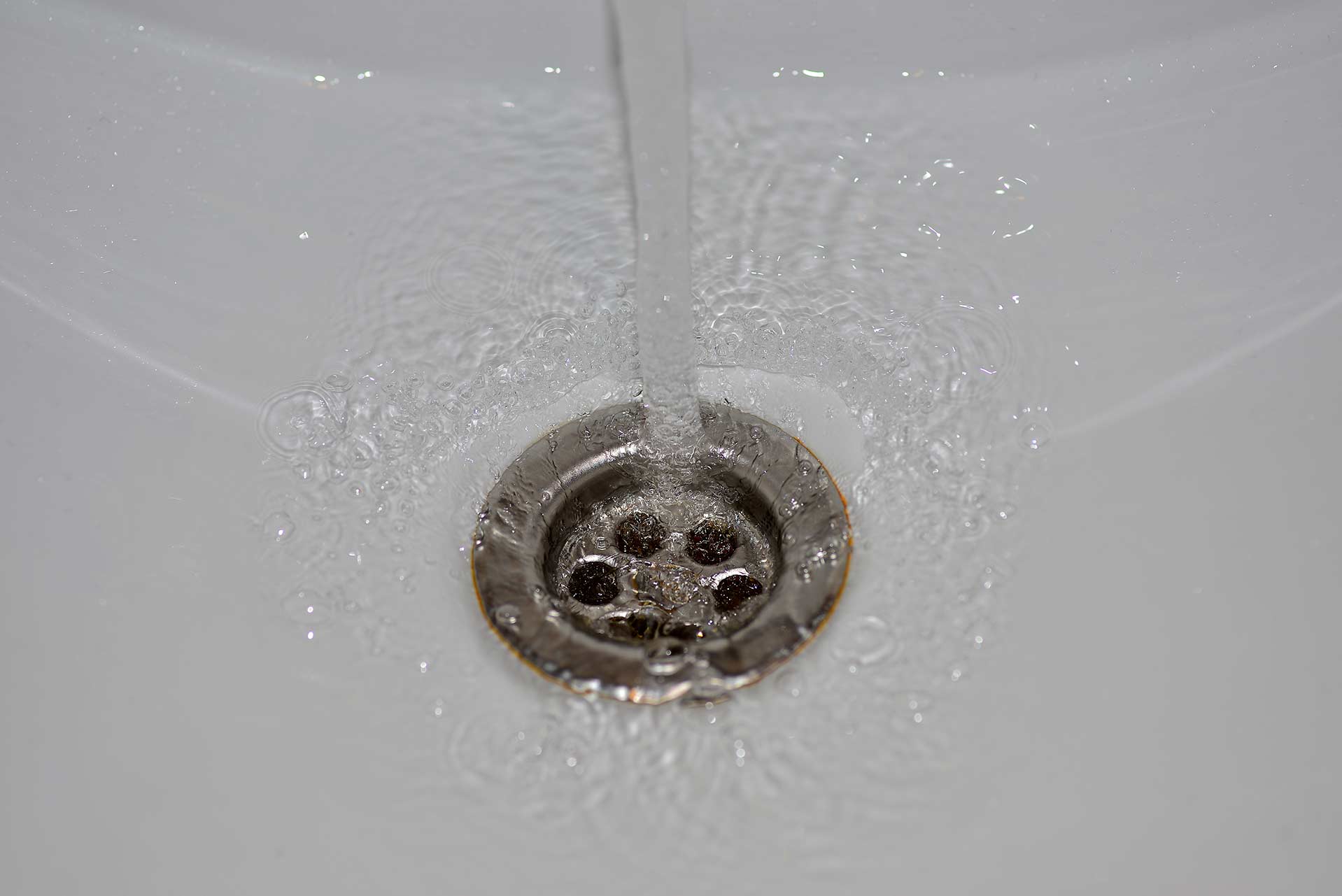 A2B Drains provides services to unblock blocked sinks and drains for properties in Amersham.